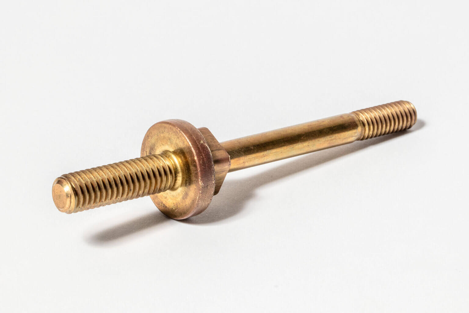 cold heading terminal stud